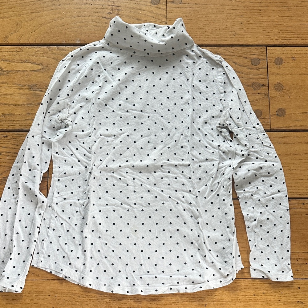 LOFT- Polka dot turtleneck